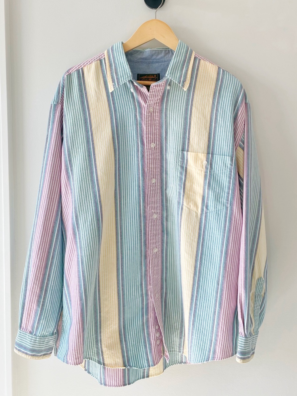 Eddie Bauer Men’s XL 100% Cotton Striped Button‑Up Shirt Pastel Vintage Look